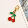 Llavero creativo de frutas con goteo de aceite cereza manzana fresa piña sandía naranja colgante para bolso regalo para estudiante