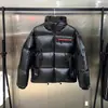 Versión Correcta de Invierno Europeo Marca de Moda Pujia Nueva Moda Versátil Chaqueta Abrigo de Plumas Cálido para Hombre