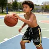 Shorts de Trabalho de Verão para Meninos Calças de Cinco Pontos Respiráveis de Secagem Rápida Calças Esportivas Largas Finas Calças Casuais Infantis Crianças Médias e Grandes