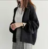 2026 Outono e Inverno Coreano Novo Estilo Chique Preguiçoso Solto Curto Suéter Jaqueta Feminina Cardigã Tricotado Estudante Top