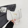 Bolso de Hombro Tipo Nicho de Estilo Francés 2025 Nuevo Bolso de Hombro de Moda Trendy con Lazo de Cuero Suave Bolso Baguette Elegante para Viajes