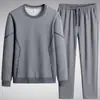 Traje Deportivo Casual para Hombre 2026, Conjunto de Tres Piezas para Primavera y Otoño, Ropa para Hombres de Mediana Edad y Padres Mayores, Atuendo de Primavera Tallas Grandes