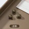 Botones tallados retro para Hanfu y cheongsam, botones redondos huecos de plástico estilo chino en dorado y plateado, botones decorativos para traje Tang cosidos a mano