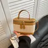 Bolsa Transversal Casual de Ombro com Design de Nicho, Bolsa da Moda de Novo Estilo, Bolsa Quadrada Pequena Feminina Personalizada Primavera 2026