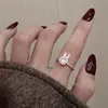 Anillo Vintage~Retro de Gama Alta con Banda Ancha Cepillada, Diseño Único, Versátil, Estilo Mid-Century, Lujo Ligero