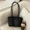 Misma Fuente que una Marca Cierta ~ Bolso de Hombro Individual Tejido a Mano con Asa Larga para Mujer, Nuevo Bolso Tejido de Gran Capacidad para el Verano