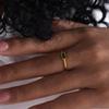Europa e Estados Unidos todos os jogos mãos-livres sem desbotamento ultra-fino aço titânio anel feminino personalidade simples pedra de vidro zircônia anel feminino