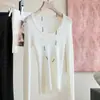 Vale o PreçoGola U Fio Yangzi 100% Lã Camisa Básica Tricotada para Mulheres, Corte Slim e Top que Valoriza o Corpo para o Dia a Dia