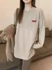 Camiseta de Otoño de Moda con Cuello Redondo, Mangas Largas de Felpa para Mujer, Estilo Más Grueso, Longitud Media, Holgada, Rejuvenecedora, Top Versátil para Vestir por Capas