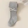 Nuevas Medias para Niñas de Primavera y Otoño Leggings para Bebé con Rayas Verticales y Lindo Moño Leggings para Bebé