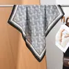 Bufanda de algodón y lino con estampado de espiga para primavera y otoño, pañuelo cuadrado pequeño para mujer de otoño e invierno, chal cálido versátil, bufanda de seda elegante, pañuelo para la cabeza
