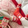 Calcetines Rojos de Navidad Frescos y Sencillos para el Año del Caballo 2026, Calcetines de Año Nuevo para Hombres y Mujeres, Calcetines de Media Pantorrilla para Otoño e Invierno