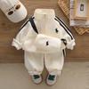 Ropa de Otoño para Niños 2025 Primavera y Otoño Nuevo Estilo Sudadera Color Sólido Traje con Cremallera y Bolsa para Niños y Niñas 1-5 Años Set de Dos Piezas para Bebé