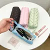 Bolsa de maquillaje acolchada con lunares rosas y azules estilo coreano transfronteriza, bolsa de tocador de viaje portátil de gran capacidad, bolsa de almacenamiento simple de mano
