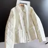 2026 Nuevo Modelo Patchwork Falso Dos Piezas Rayón Chaqueta Acolchada Cárdigan para Mujer Venta al por Mayor H11DW80237