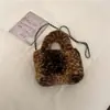 Bolsa pequena tipo balde macia e fofa para outono e inverno com textura de pintas, uma bolsa tote estilo retrô com uma alça de corrente única para usar na transversal, projetada para mulheres