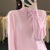 Suéter de punto para mujer con cuello medio alto, elegante capa base para otoño/invierno, nueva colección de punto 2026 con mangas abullonadas