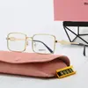 Gafas Rectangulares Unisex con Montura Dorada Lente Transparente Antiluz Azul Modernas
