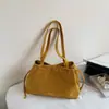 Bolsa tote vintage de grande capacidade, novo modelo de início do outono de 2026, bolsa de mão casual personalizada de cor sólida para trabalho e deslocamento feminino, moderna