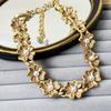 Nicho Estilo Palacio Antiguo Medio Entrada Lujo Moda Commuter Estilo Floral Sencillo Oro Incrustado Collar de Perlas Nuevo Venta al por Mayor Mujeres