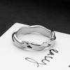 Anillo de Ola Distorsionada de Moda Estilo Coreano Simple Brillante Anillo de Pareja Mobius Joyería de Mano al por Mayor