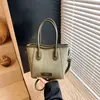 Bolsa Saco Color-Blocking de Alta Qualidade 2026 Estilosa Feminina de Verão para o Dia a Dia Casual Tendência de Ombro Transversal Nova Moda de Luxo Leve