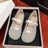 Estilo Novo de Verão 2025 Sapatos de Camada Única Femininos Retro Fivela de Um Caractere Sapatos de Rede Estilo Coreano Vazados Respiráveis Estilo Francês Sapatos Mary Jane