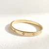 Nueva pulsera especial de acero de titanio de moda europea y americana para mujer, personalidad abierta, temperamento, moda versátil, pulsera para mujer