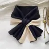 Novo Cachecol de Tricô Versátil para Meninas, Prova de Frio, Lã Quente, Outono/Inverno, Cachecol de Moda com Blocos de Cor Fofo para Mulheres
