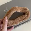 Clip de Pinza de Peluche Marrón Estilo Pinza de Tiburón Grande Otoño e Invierno Pinza para el Cabello de Alta Gama Tamaño Grande Parte Trasera de la Cabeza Pinza para el Cabello de Temperamento