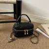 Bolsa de ombro de nicho com padrão de diamante, nova coleção de outono 2026, pequena bolsa de mão estilo Chanel, perfeita para o trabalho e para o deslocamento, mini bolsa