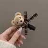2026 Nuevo Estilo Elegante Versátil Pinza para el Cabello Accesorios para el Cabello Pinza de Pato Color Café Otoño Invierno Pinza para el Cabello Corazón de Felpa Pinza BB Accesorios para el Cabello para Mujeres