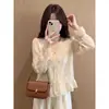 Camisa feminina marrom de manga sino com decote V e mangas compridas, novo estilo outono 2026, top Melard