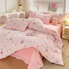 Conjunto de cuatro piezas de corazón de amor de burbujas de felpa clase A funda nórdica de felpa de leche otoño e invierno engrosado felpa cálido cama de 1.8 ropa de cama de dibujos animados