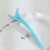 Pinzas de cocodrilo coloridas sin costuras del fabricante para seccionar el cabello, pinzas de posicionamiento para levantar la raíz y dar volumen en la coronilla, venta al por mayor transfronteriza