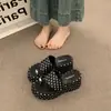 Sandalias de metal estilo coreano para dedo del pie para mujer, nuevas para verano 2026, diseño de lunares franceses, realzan la altura, adelgazantes, chanclas de suela gruesa