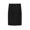 Saia Midi Elegante Ol Spicy Girl de Corte Justo com Design Único e Fenda nas Costas, Nova Saia de Verão que Molda o Corpo para Mulheres