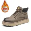Botas Masculinas 2025 Inverno Veludo Quente Neve Algodão Sapatos Estilo Britânico Cano Alto Sapatos Masculinos Botas de Trabalho para Exterior