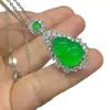 Colgante de Calabaza Incrustado Chapado en Plata al por Mayor Estilo Chino Nuevo Calcedonia Verde, Collar de Jade para Mujer Ágata Verde Esmeralda Calabaza Pequeña