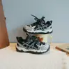 Nuevos Zapatos Deportivos para Niños Primavera/Otoño 2026 Niños Niñas Zapatos de Exterior Zapatos Casuales Niños Medianos/Grandes Suela Suave Antideslizante Modernos