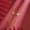 Pendientes de oro de arena de Vietnam estilo corte retro borla mariposa hueca gancho para la oreja joyería para la oreja de cobre chapado en oro para mujer