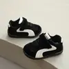 Tênis Infantil Forrest Gump 2026 Outono Novo Modelo Tênis Esportivo Resistente ao Desgaste de Couro para Meninos Tênis de Corrida Macio Resistente ao Desgaste da Moda para Meninas
