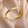 Pulseira Aberta com Design Retrô Francês de Nicho, Sensação de Textura, Joia de Aço Inoxidável de Alto Padrão para Mulheres