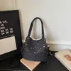 Bolsa de ombro de lona com estampa de estrelas estilo coreano para mulheres, nova moda 2026, grande capacidade, bolsa de axila, estilosa e versátil para o dia a dia