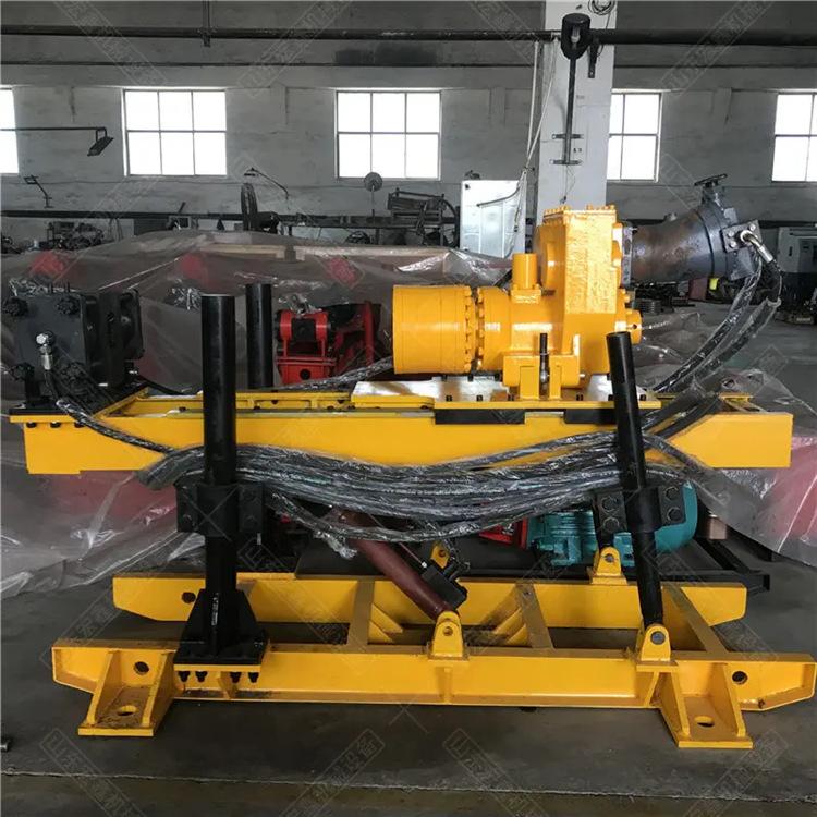 液压架柱式回转钻机 (2)