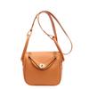 Bolso popular para multitudes pequeñas de este año 2024 nuevo bolso de mujer casual para combinar con todo bolso bandolera ins bolso cubo portátil de color sólido