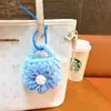 Bolsa de Monedas Creativa de Ganchillo con Forma de Flor Llavero Exquisita Linda Funda para Auriculares Bolsa de Almacenamiento Colgante Regalo Venta al por Mayor