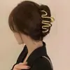 Presilha de Garra Grande Metal Onda Simples para Mulheres Senso de Design Nicho Presilha Tubarão Parte de Trás da Cabeça Senso de Moda Versátil Acessório de Cabelo Garra