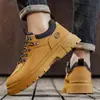 Botas Martin Outono Novos Sapatos Masculinos Cano Baixo Estilo Britânico Casual Preto Roupa de Trabalho Botas de Motocicleta Botas Elevadoras para Homens