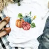 Nuevo Estilo 2023: una Mujer Es Solo una Chica Que Ama el Café con Especias de Calabaza Halloween Acción de Gracias Cuello Redondo